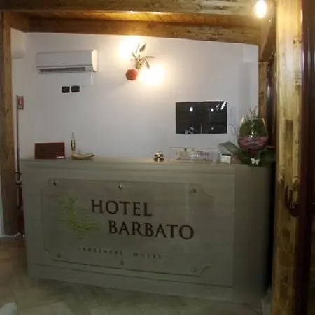 Barbato Szálloda Nápoly