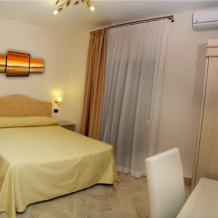 Barbato 4* Naples