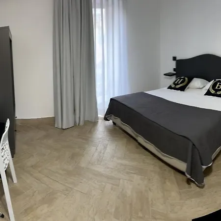 Barbato 4* Nápoly