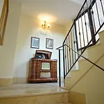 Barbato Hotel